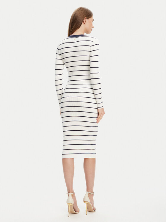 Guess Guess Džemper haljina W5YK98 Z2YK2 Bijela Slim Fit