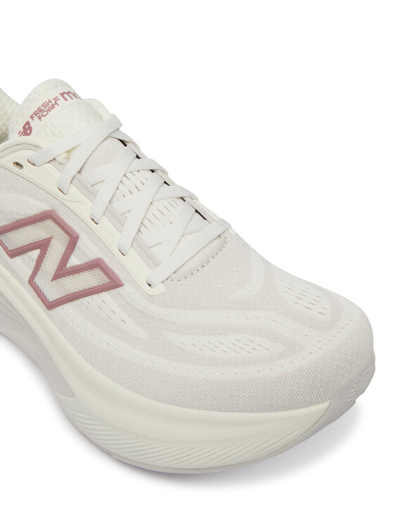 New Balance New Balance Bežecké topánky More V6 WMOR3YI Biela
