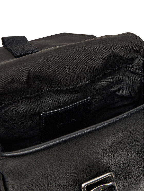Calvin Klein Calvin Klein Taška cez rameno Cargo Flap Reporter LV04D3131G Čierna