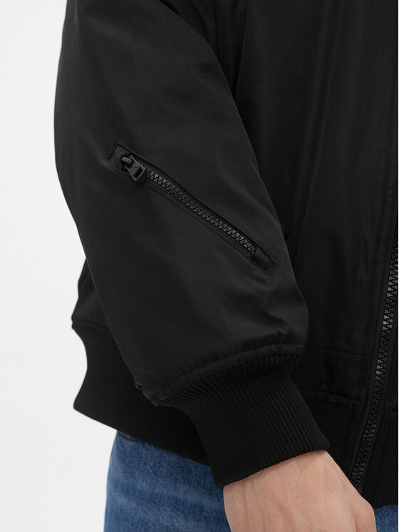 Calvin Klein Jeans Calvin Klein Jeans Μπόμπερ μπουφάν J30J324070 Μαύρο Relaxed Fit