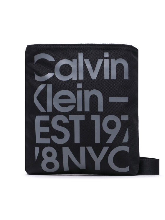 Calvin Klein Jeans Calvin Klein Jeans Мъжка чантичка Sport Essentials Flatpack18 Gr K50K510378 Черен