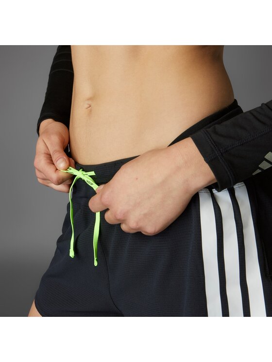 adidas adidas Szorty sportowe 151619 Czarny Slim Fit