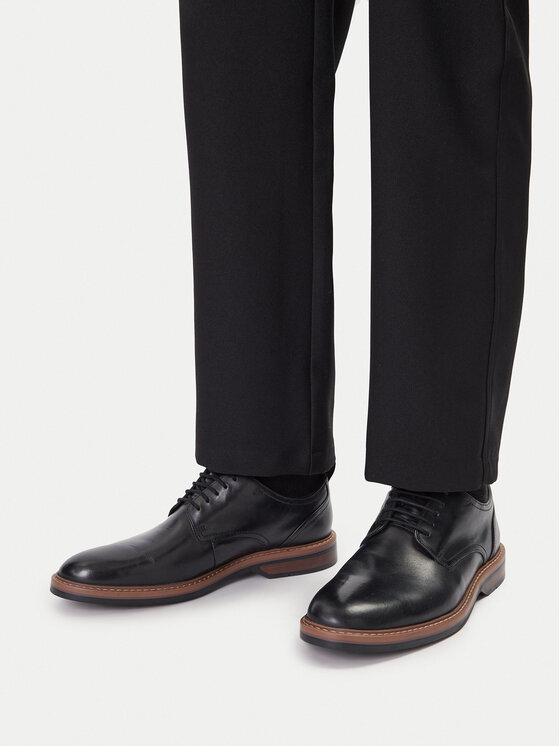 Clarks Clarks Κλειστά παπούτσια Aldwin Lace 26183981 Μαύρο