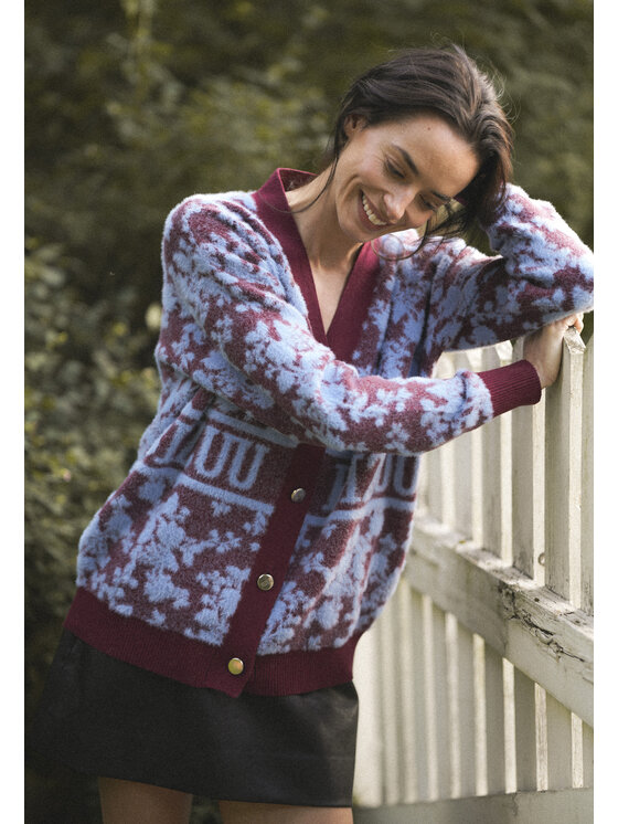 BIZUU BIZUU Kardigan LANZAR FLORAL LOGO SWEATER Niebieski Standard Fit