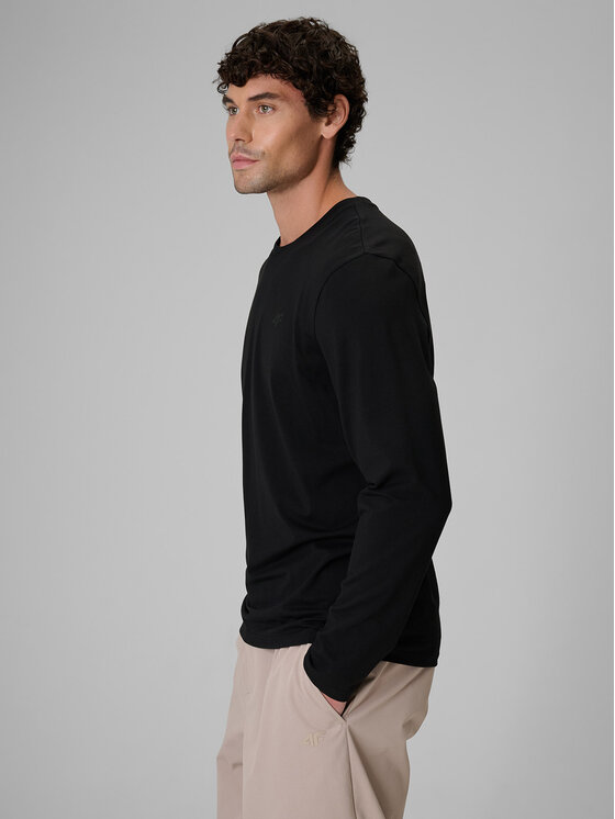 4F 4F Longsleeve BASIC+ Czarny Slim Fit