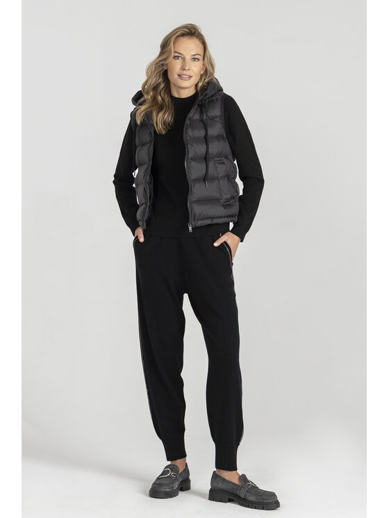 Deni Cler Milano Deni Cler Milano Bezrękawnik T-DC-9064-E5-40-90-1 Czarny Regular Fit