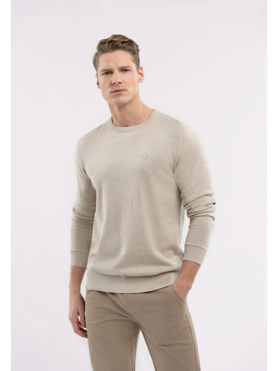 Volcano Volcano Sweter S-RADO Biały Regular Fit