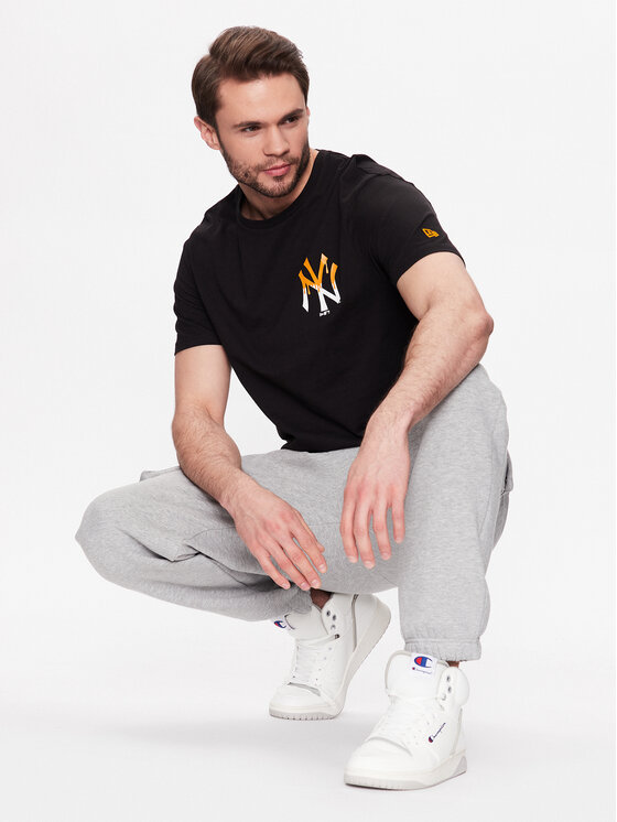 New Era New Era Majica New York Yankees MLB Drip Logo 60332179 Črna Regular Fit
