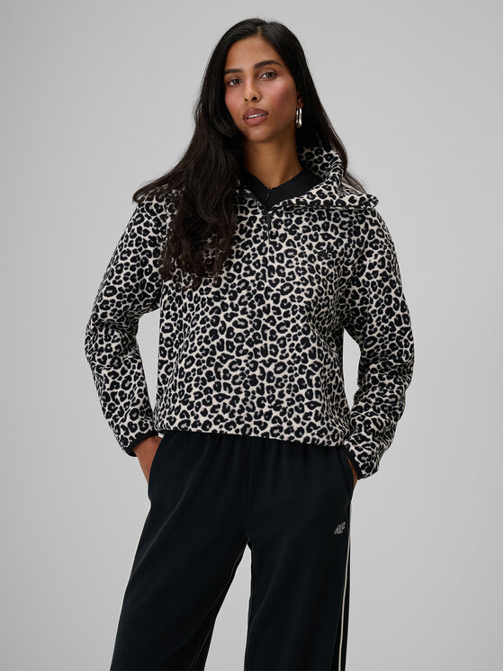 4F 4F Polar ESSENTIAL Biały Relaxed Fit