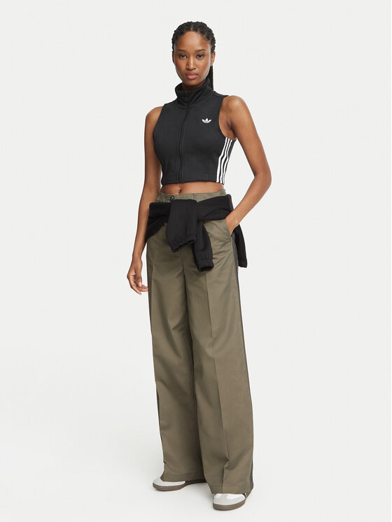 adidas adidas Pantaloni di tessuto Tailored Pant KS9950 Cachi Regular Fit