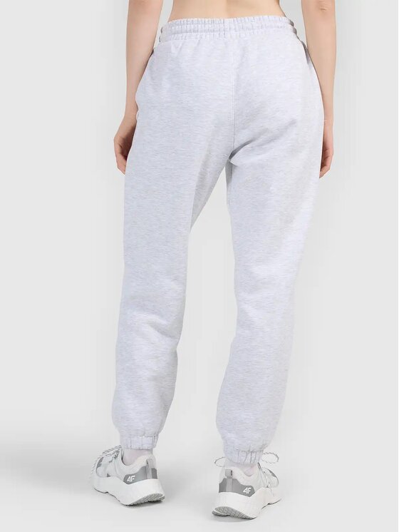 4F 4F Spodnie dresowe 4FWMM00TTROF1755-27M Szary Jogger Fit