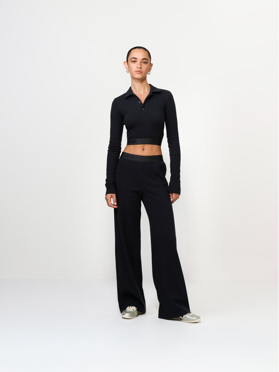La Mania La Mania Spodnie dresowe LULU Czarny Basic Fit