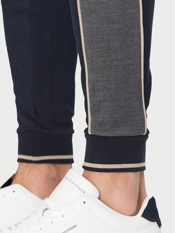 BOSS BOSS Jogginghose 50540750 Dunkelblau Regular Fit