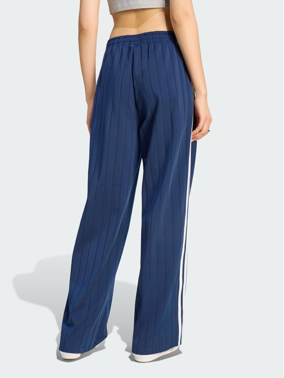 adidas adidas Teplákové kalhoty 165468 Světle modrá Loose Fit