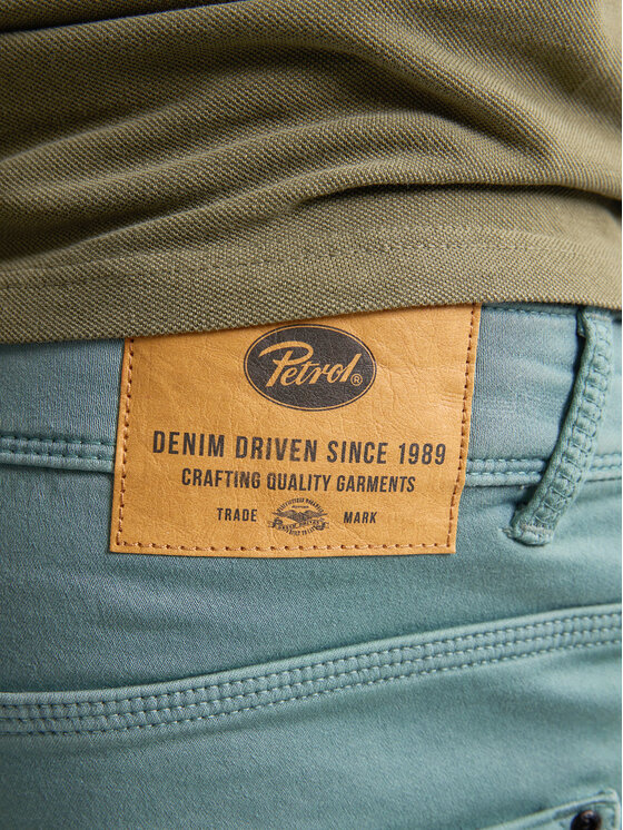 Petrol Industries Petrol Industries Pantaloni scurți de blugi M-ROS-SHO005 Albastru celest Slim Fit