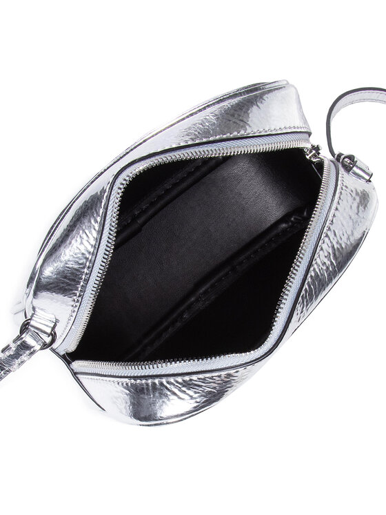 Calvin Klein Jeans Calvin Klein Jeans Ročna torba Camera Bag K60K607621 Srebrna
