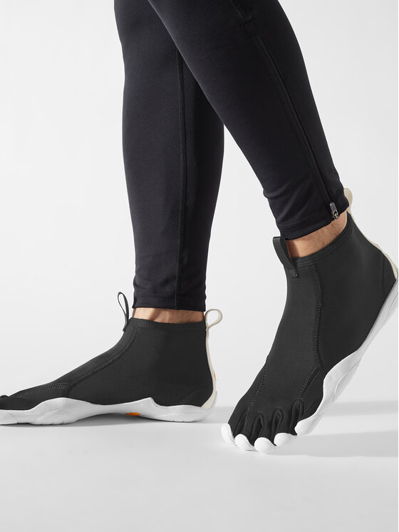 Vibram Fivefingers Vibram Fivefingers Čevlji za vodne športe V-Neop 21M9601 Črna