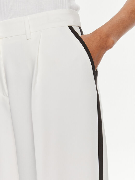 Maryley Maryley Hlače 24EB806/43BN Bijela Wide Leg