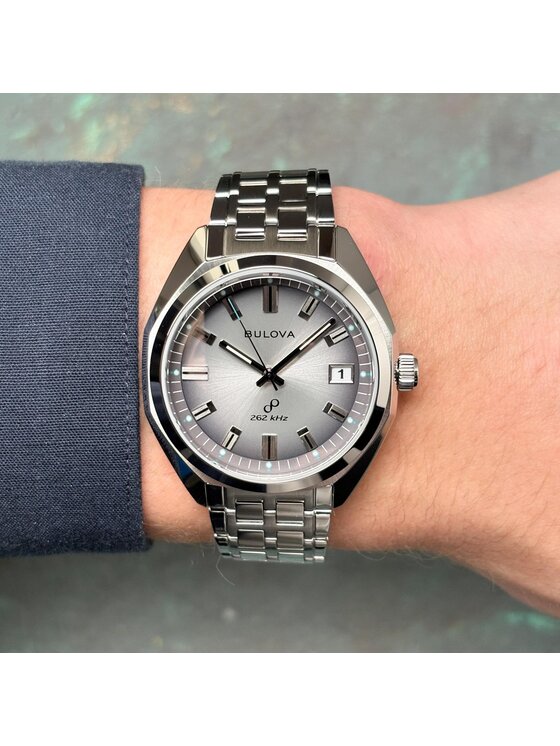 Bulova Bulova Zegarek 96B472 Srebrny