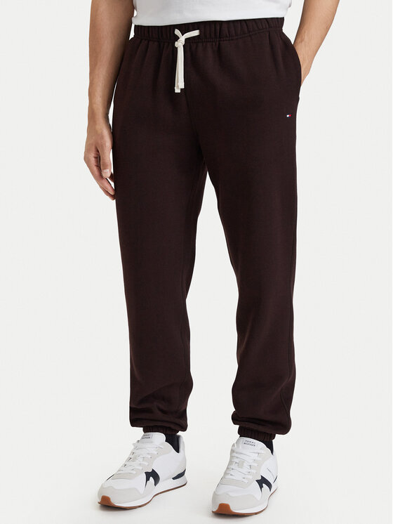 Tommy Hilfiger Tommy Hilfiger Donji dio trenerke Essential MW0MW37231 Tamno smeđa Relaxed Fit