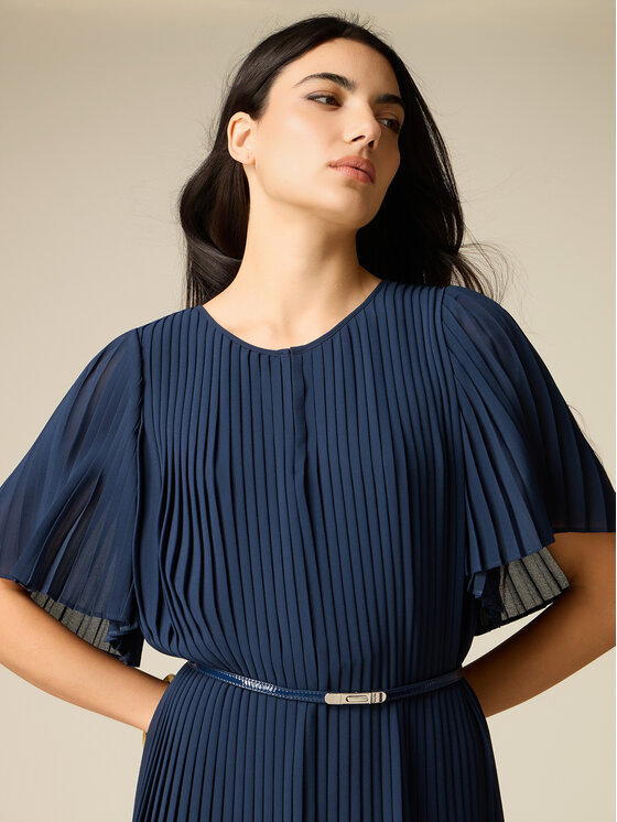 Oltre Oltre Vestito da giorno 7024J000895N034 Blu A-Line Fit