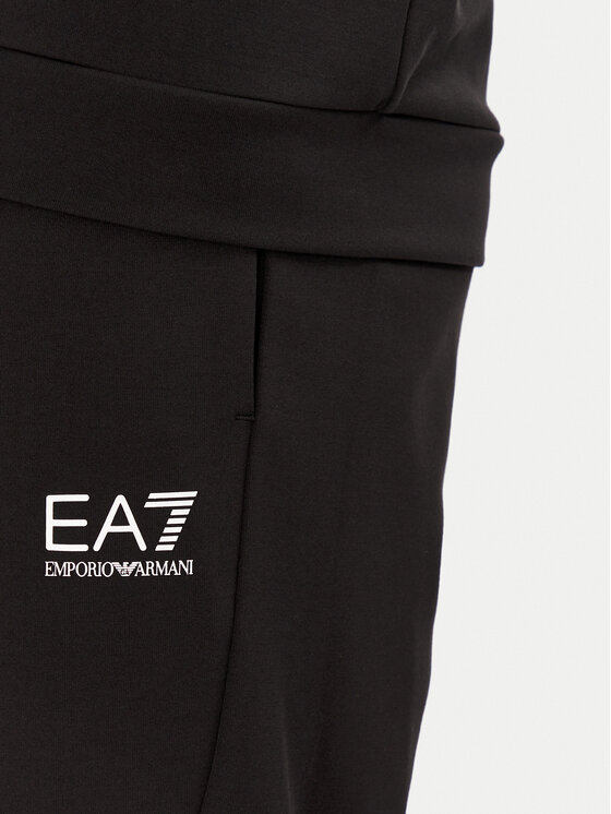 EA7 Emporio Armani EA7 Emporio Armani Tepláková súprava 7M000130 AF12501 UC001 Čierna Regular Fit