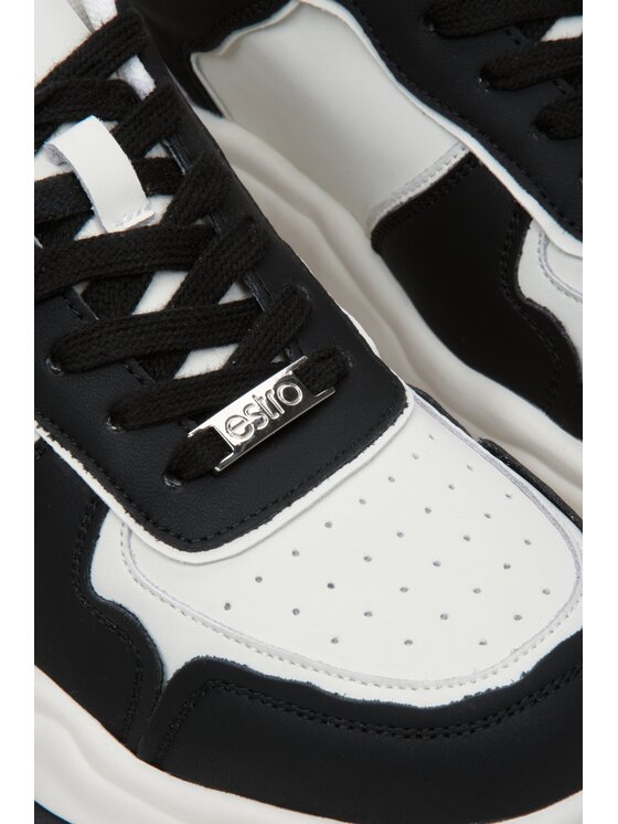 Estro Estro Sneakersy ER00113581 Czarny