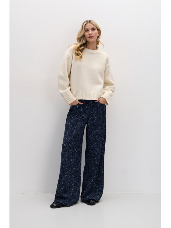 Fobya Fobya Sweter F2087 Écru Basic Fit