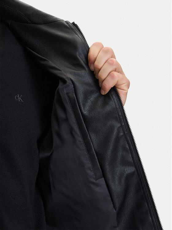 Calvin Klein Jeans Calvin Klein Jeans Jacke aus Kunstleder LV04RH413G Schwarz Regular Fit