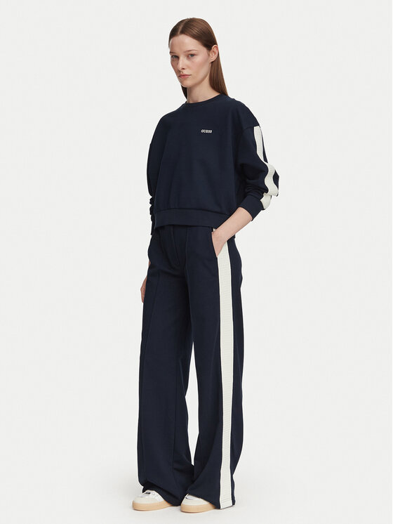 Guess Guess Teplákové nohavice V6YB26 K5139 Tmavomodrá Relaxed Fit