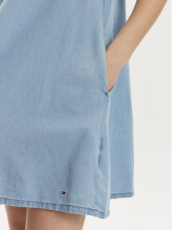 Tommy Jeans Tommy Jeans Každodenní šaty Chambray DW0DW17932 Modrá Relaxed Fit