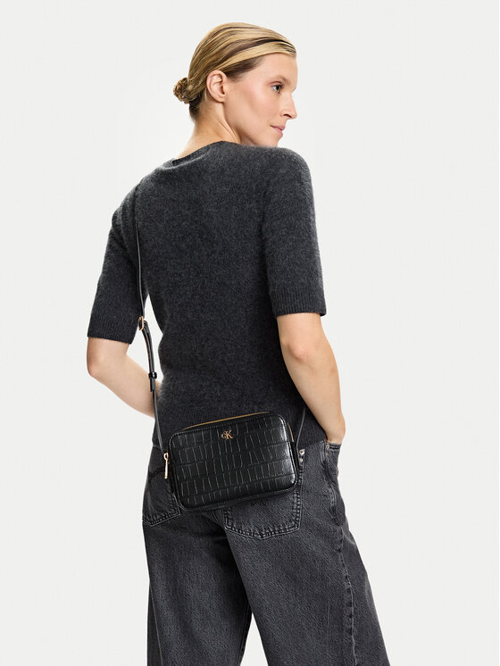 Calvin Klein Calvin Klein Kabelka Ck Croc Camera Bag LV04F3285G Černá