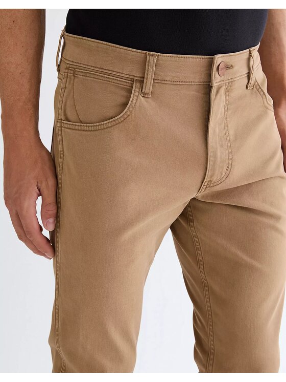 Wrangler Wrangler Spodnie materiałowe 112378467 Beżowy Regular Fit