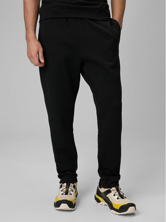 4F 4F Spodnie dresowe ESSENTIAL 2 Czarny Regular Fit