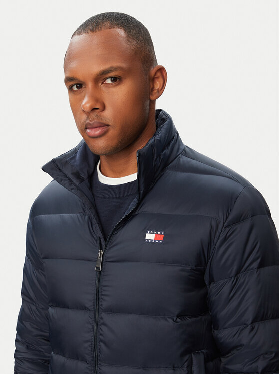 Tommy Jeans Tommy Jeans Vatovaná bunda DM0DM23231 Tmavomodrá Regular Fit