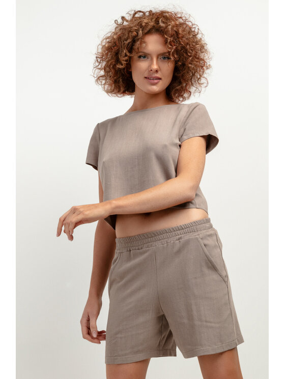 Tessita Tessita Szorty materiałowe SPODENKI_T402_3_XS Beżowy Relaxed Fit