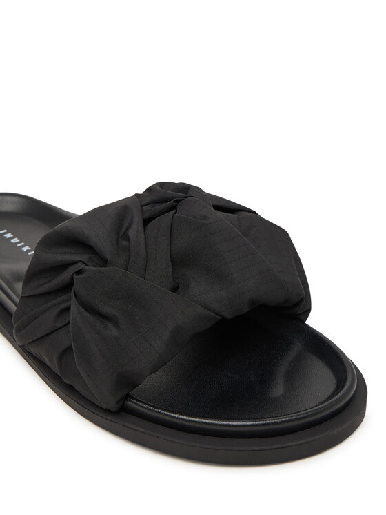 Inuikii Inuikii Ciabatte Fjord Flower 1004.003.0122 Nero