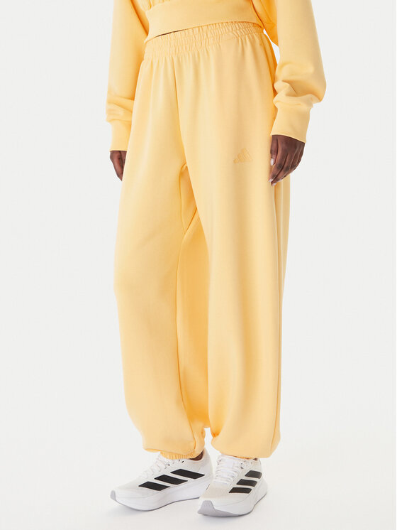 adidas Pantaloni trening Soft Lux KA7020 Portocaliu Loose Fit