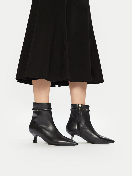 Patrizia Pepe Botine 2Y0024/L078-K103 Negru