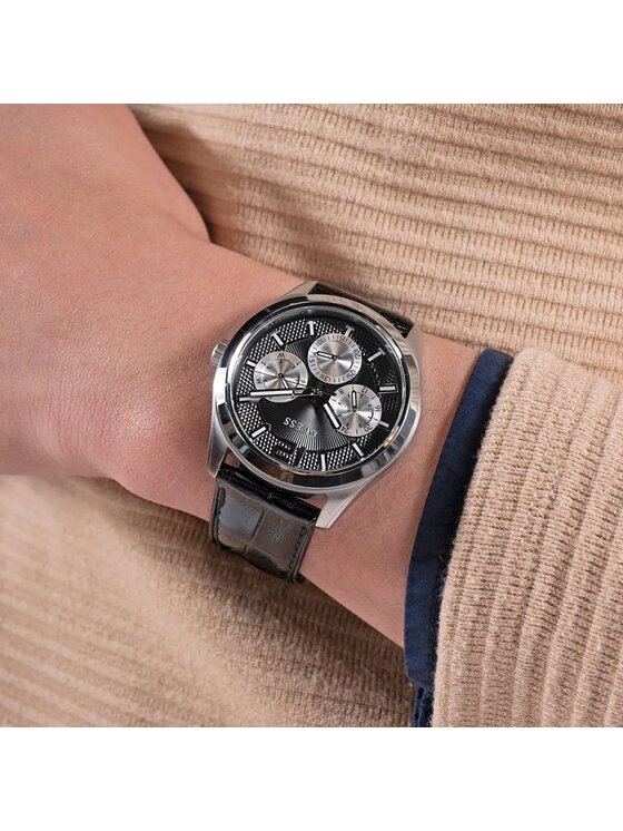 Guess Guess Hodinky GW0809G Strieborná