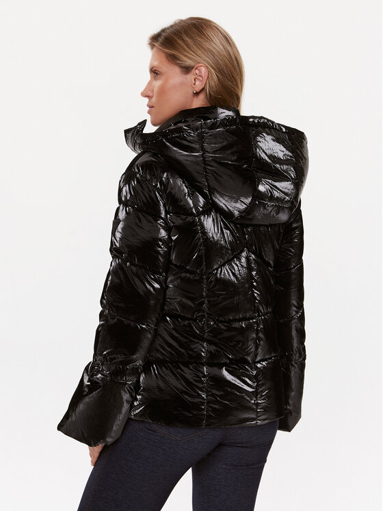 Guess Guess Žieminė striukė W3BL25 WFR90 Juoda Regular Fit