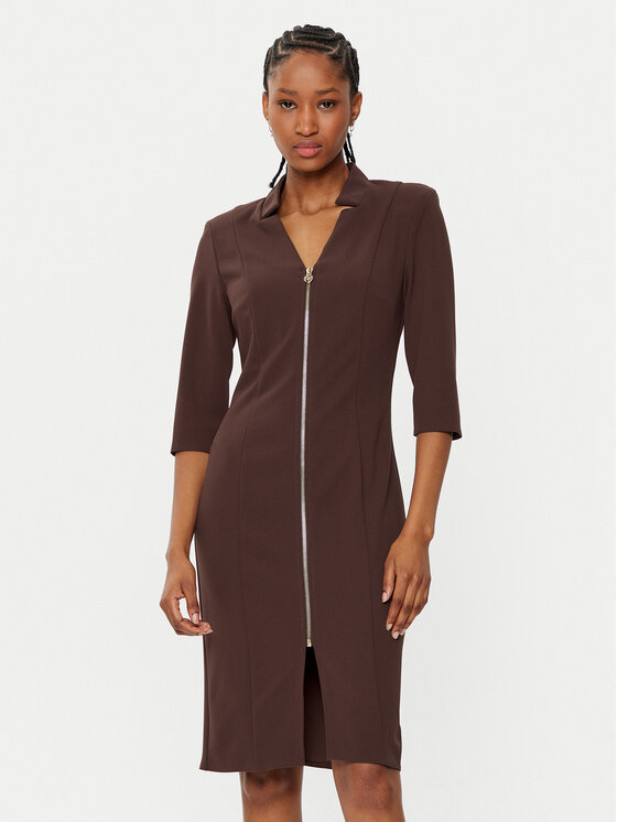 Rinascimento Rinascimento Koktel haljina CFC0121893003 Smeđa Slim Fit