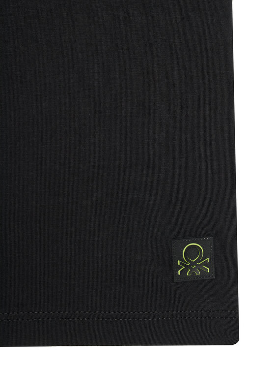 United Colors Of Benetton United Colors Of Benetton T-Shirt 35RYC10NC Černá Regular Fit