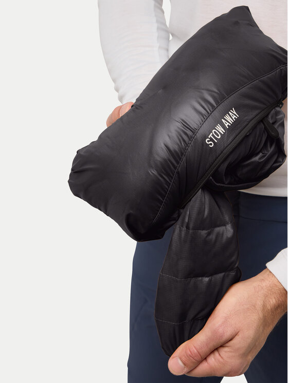 Jack Wolfskin Jack Wolfskin Kurtka puchowa Passamani A61836 Czarny Regular Fit