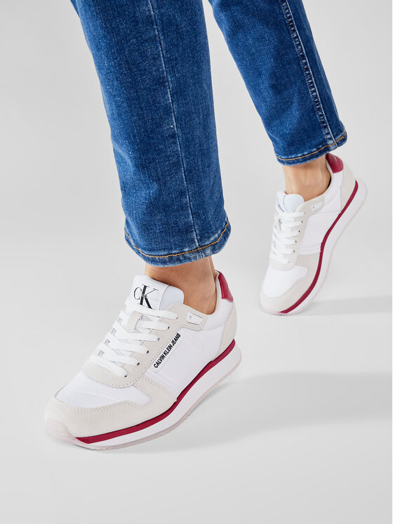 Calvin Klein Jeans Laisvalaikio batai Runner Sneaker Laceup Pl YW0YW00071  Balta • Modivo.lt