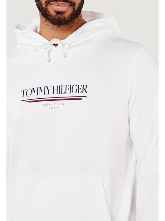 Tommy Hilfiger Tommy Hilfiger Μπλούζα BRAND LOVE HILFIGER Λευκό Casual Fit