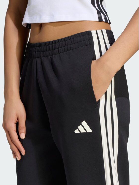 adidas adidas Joggery 167869 Czarny Regular Fit