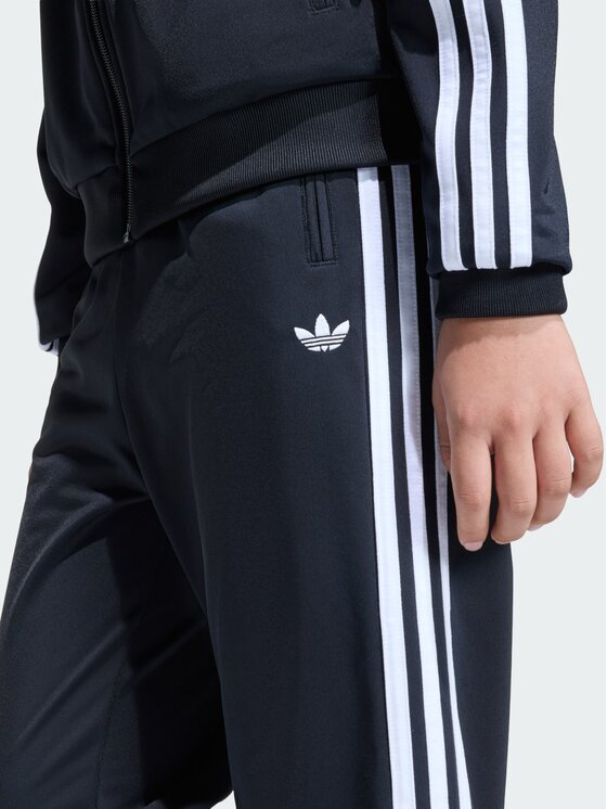 adidas adidas Долнище анцуг Firebird Track KE0910 Черен Regular Fit