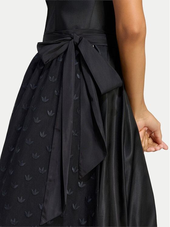 adidas adidas Φόρεμα καθημερινό Dirndl Dress LG2246 Μαύρο Regular Fit