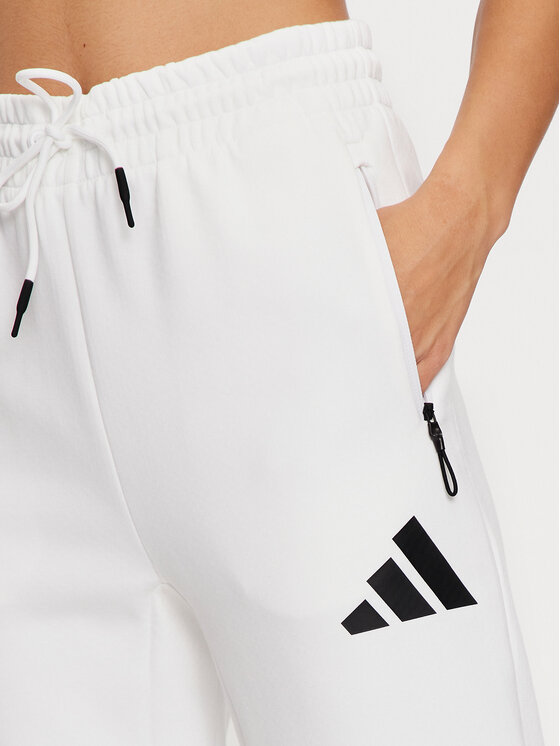 adidas adidas Pantaloni trening Z.N.E. JE7843 Alb Regular Fit